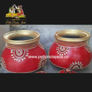 Decorated pots for wedding