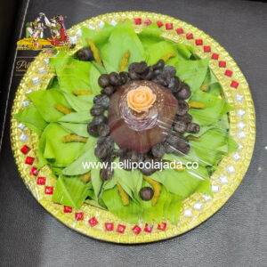 Tambulam tray