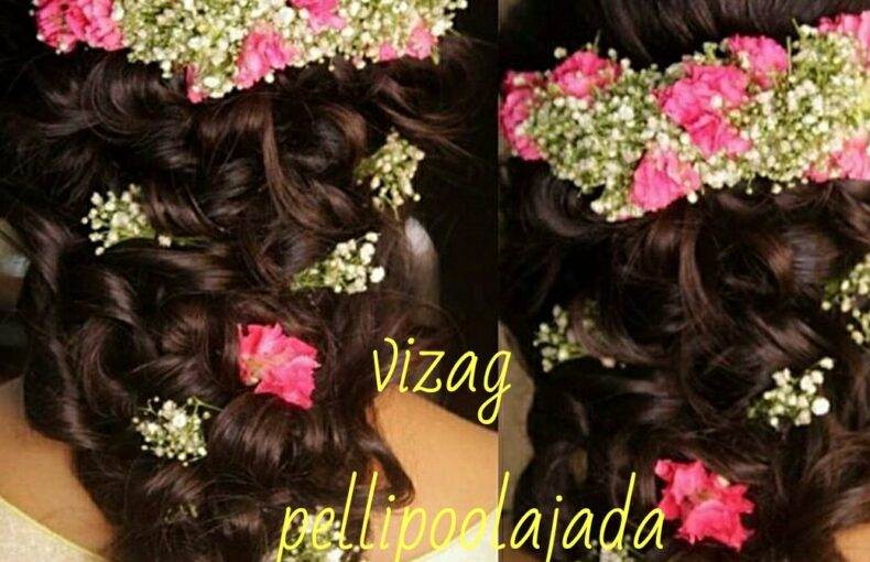 saree matching flowers