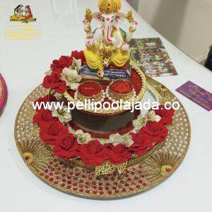 Engagement ring platter