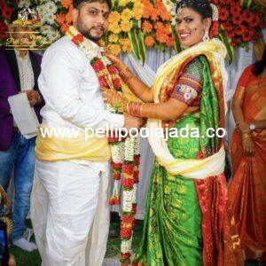 Rose petals garlands