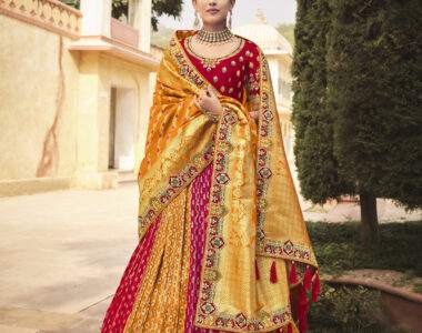 Dress Ideas for Engagement Ceremony